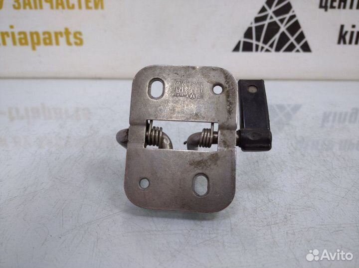 Крюк замка капота Volkswagen Passat B8 3G2 до