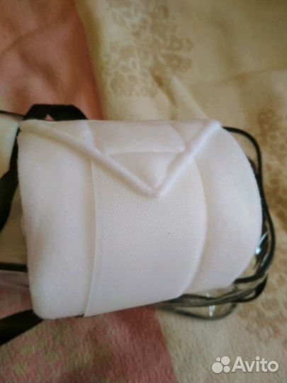 Белые вальтрап и бинты на выступления и соревнован