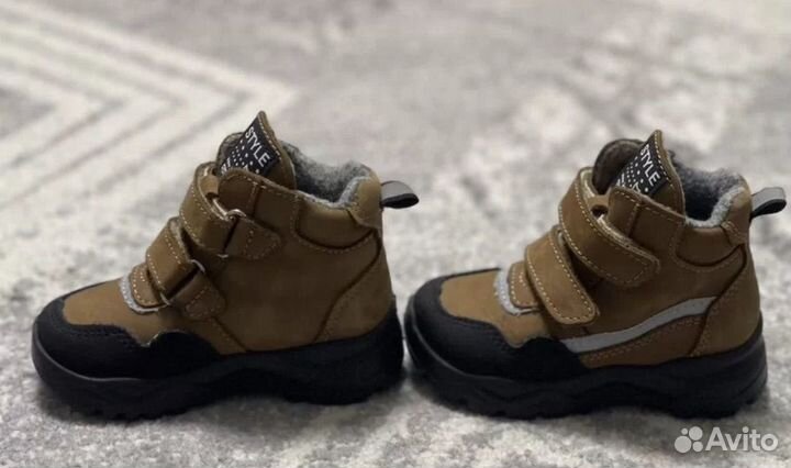 Ботинки Котофей 21 размер новые