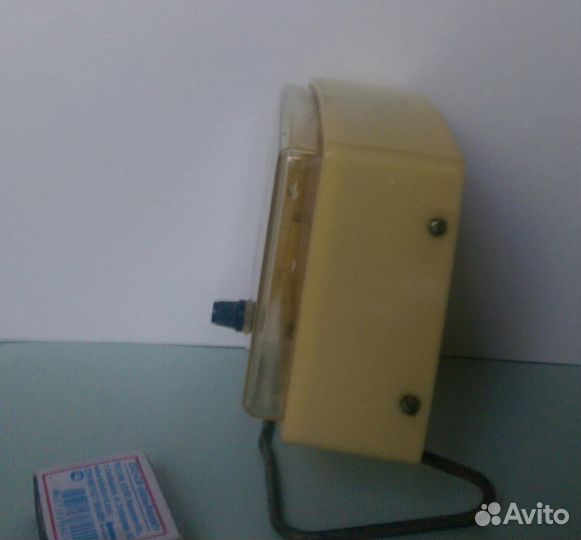 Старинный прибор.Барометр-термометр-гигрометр