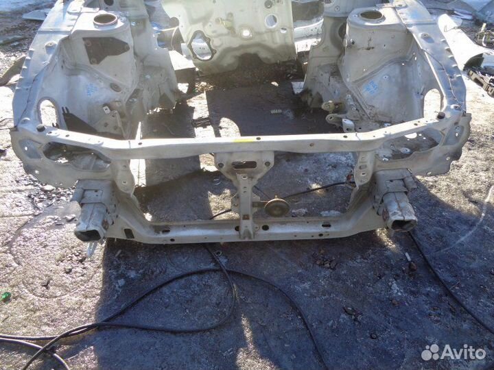 Телевизор Nissan Primera QP11 QG18DE 1999/12