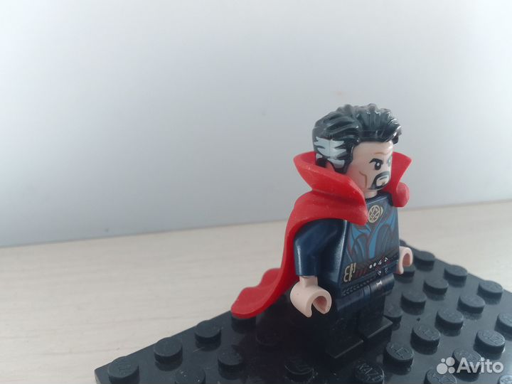 Минифигурка lego