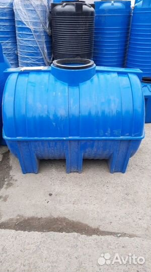 Ёмкость / бочка пластиковая