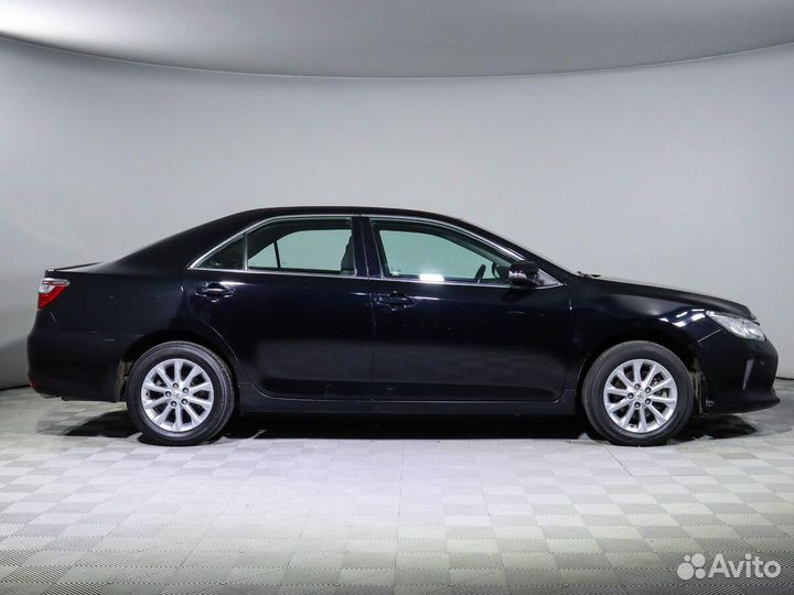 Toyota Camry 2.5 AT, 2016, 130 000 км