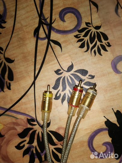 Кабель thomson KHC011M 3 RCA - 3 RCA