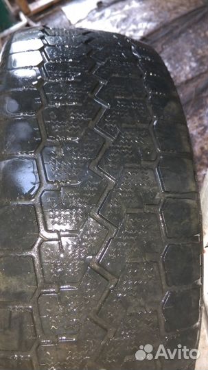 Продам колесо 1 шт б.у от Волги с резиной
