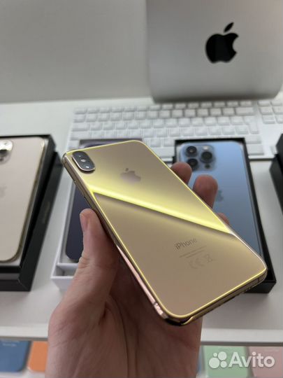 iPhone Xs, 64 ГБ