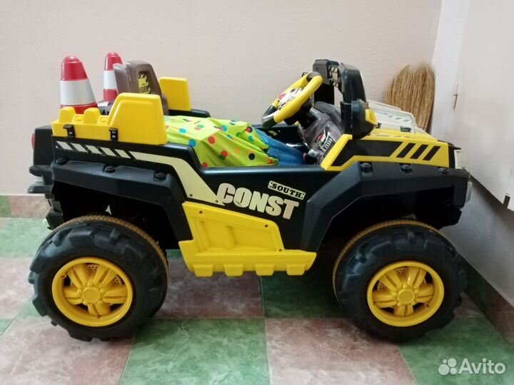 Детский электромобиль бу