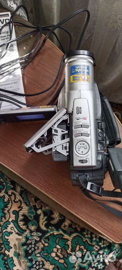 Видеокамера sony