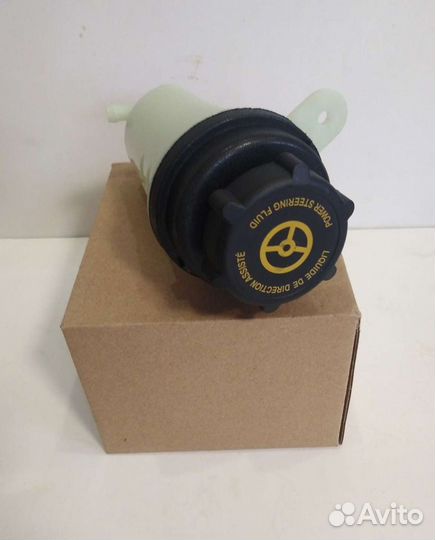 Форд Фокус 2 бачок гур