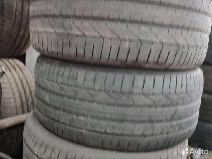 Pirelli P Zero 315/35 R21 и 285/40 R21
