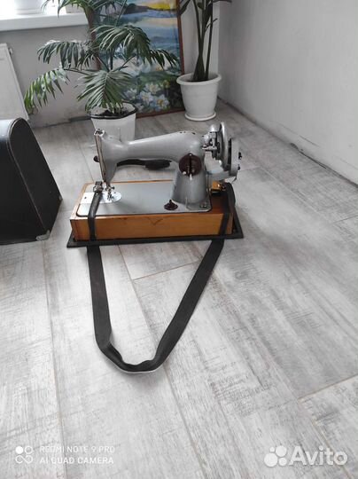 Швейная машинка