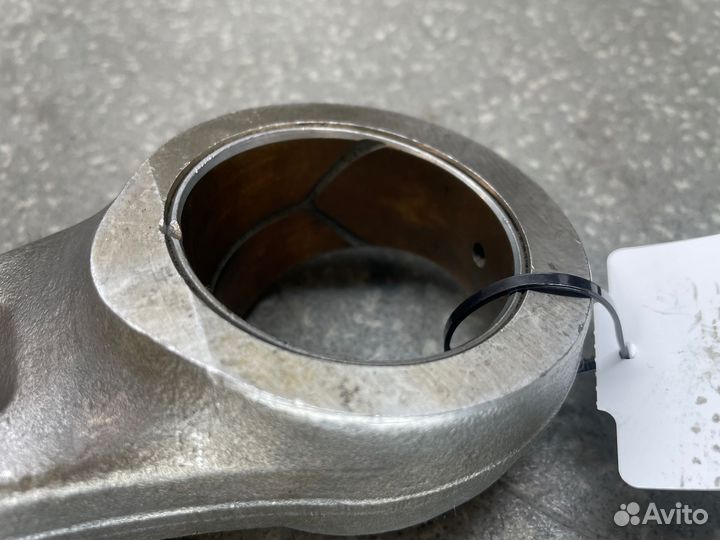 1538036 Шатун под два болта scania скания