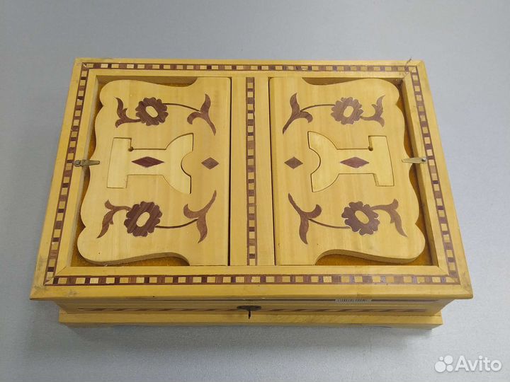 Подставка для чтения Корана