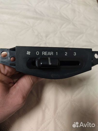 Блок управления печкой Мазда мпв