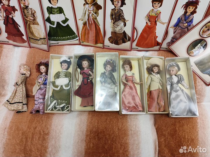Куклы (фарфор). Комплект