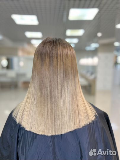Кератиновое выпрямление волос