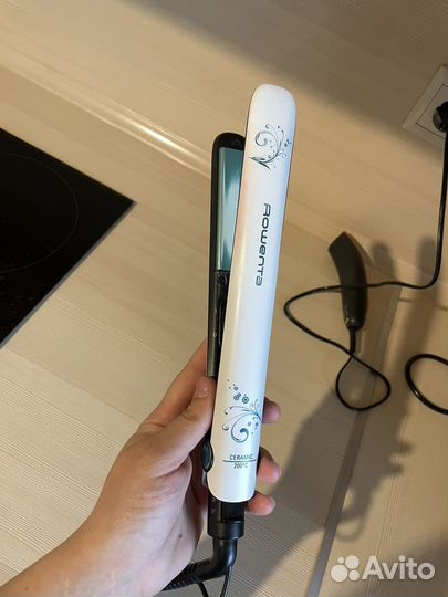 Выпрямитель для волос rowenta