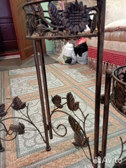 Подставка для цветов