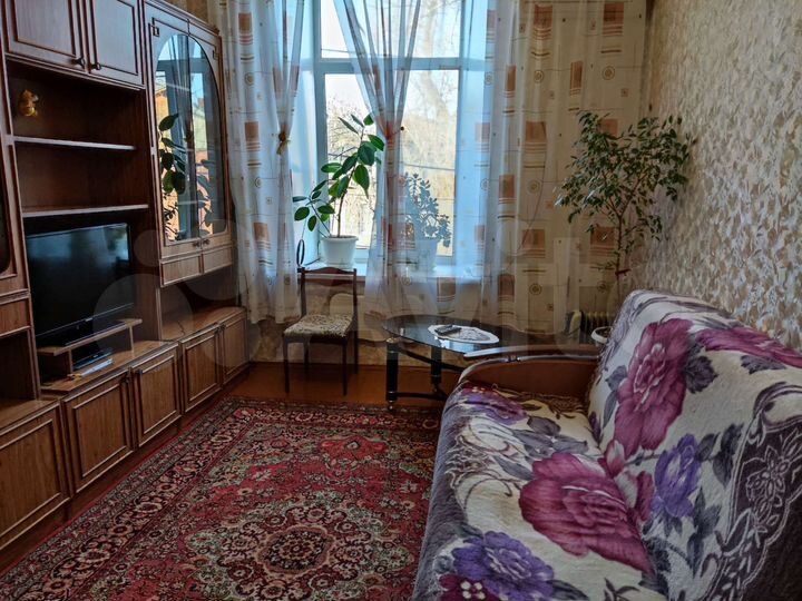 2-к. квартира, 42 м², 2/2 эт.