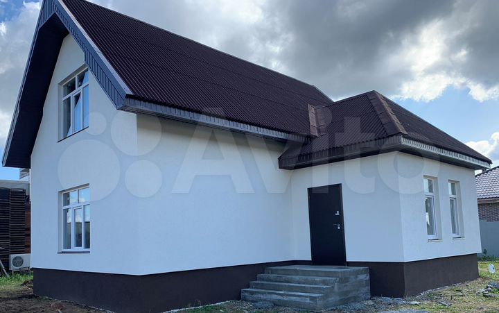 Дом 135 м² на участке 6 сот.