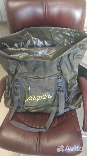 Продам непромокаемую сумку Акватик для рыбалки