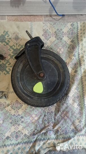 Колеса и вилки для коляски