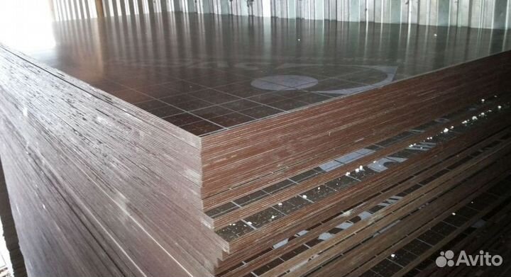 Ламинированная фанера б/у