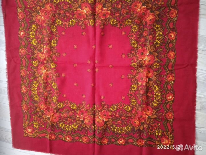 Платки и шали новые павлопасадские СССР, винтаж