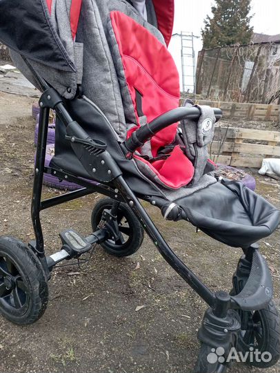 Прогулочная коляска бу