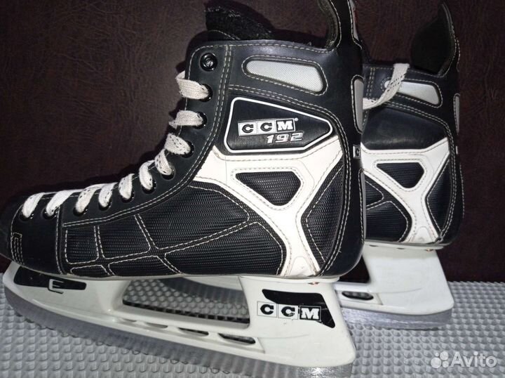 Коньки хоккейные ссм и Easton
