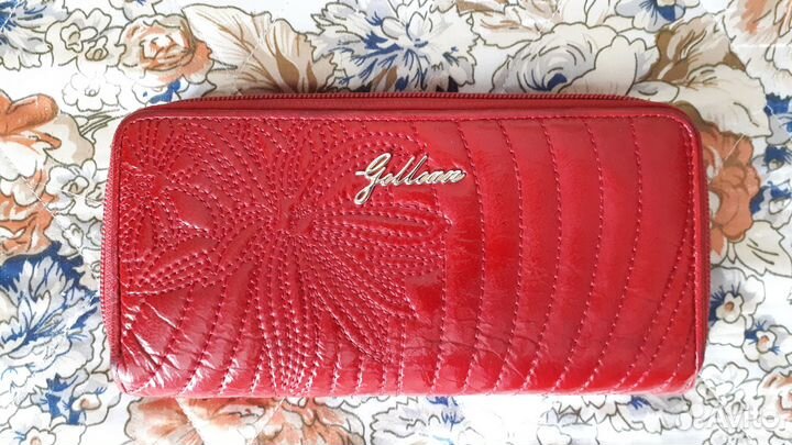 Кожаное женское портомоне Gillian красное б/у