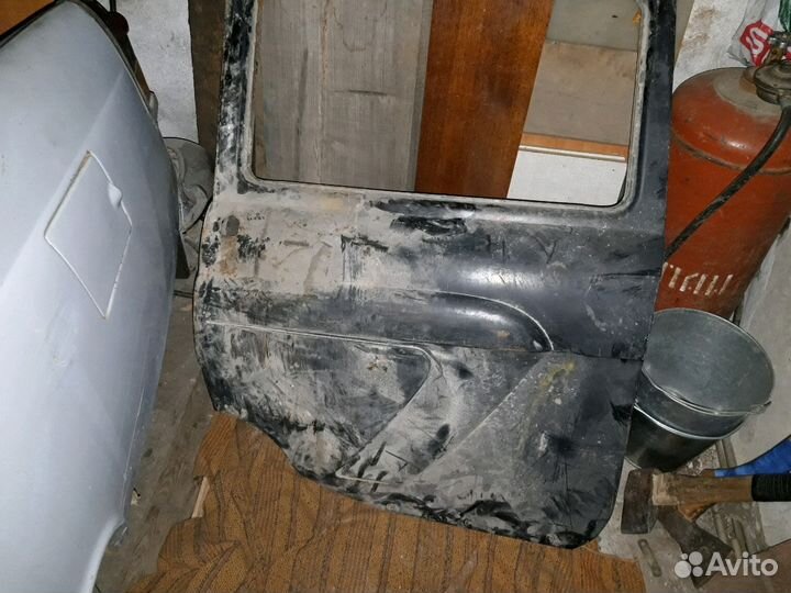 Дверь газ22 волга