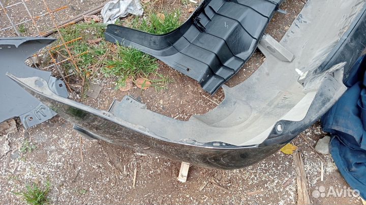 Бампер Мазда 3 бк