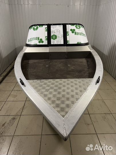 Лодка bester-450DC