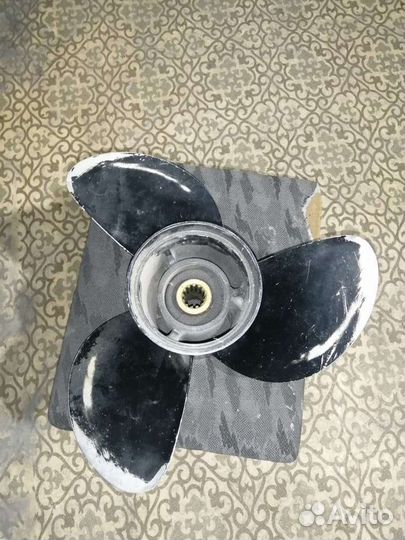 Гребной винт suzuki оригинал