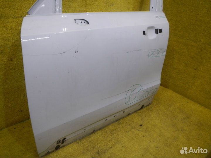 Дверь передняя левая Volvo XC90