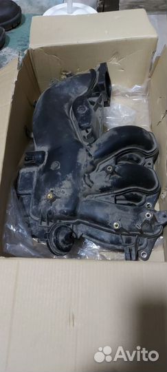 Впускной коллектор на Toyota 1GR-FE 17109-31010