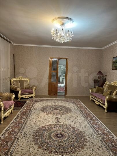 Дом 180 м² на участке 10 сот.