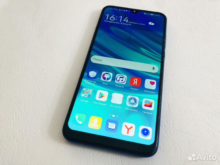 HUAWEI P Smart, 3/32 ГБ