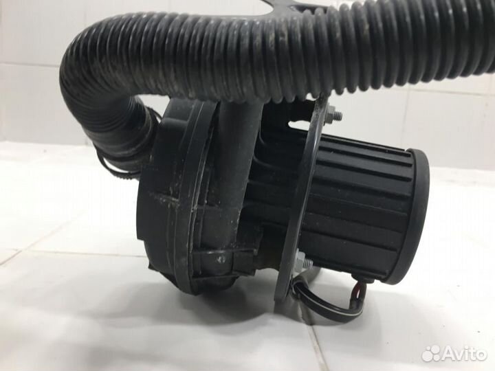 Насос продувки катализатора Audi A7 I (2010—2014)