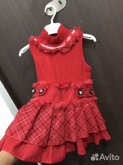 Платье нарядное