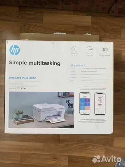 Цветной струйный принтер HP DeskJet Plus 4122