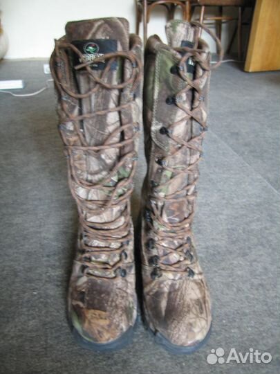 Высокие ботинки охотничьи 