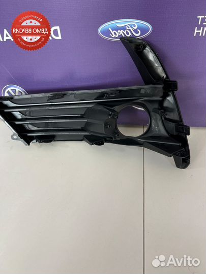 Оправа птф Toyota Corolla Е 180 (2017 ) правая