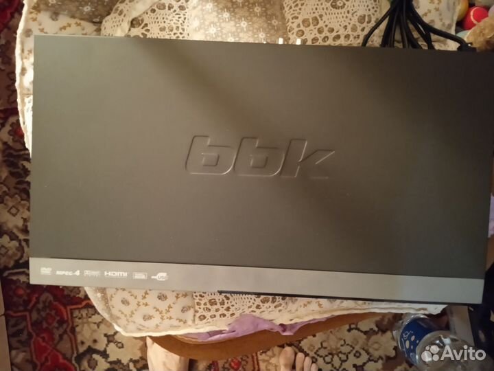 DVD плеер караоке и два микрофонами