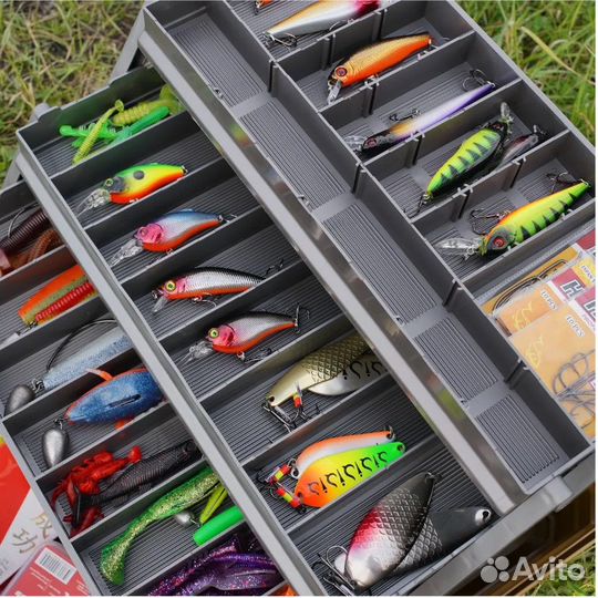 Ящик для снастей Tackle Box трехполочный