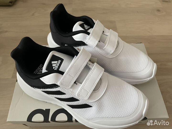 38 Новые летние кроссовки Adidas