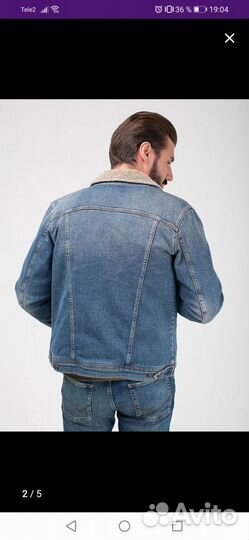 Куртка джинсовая