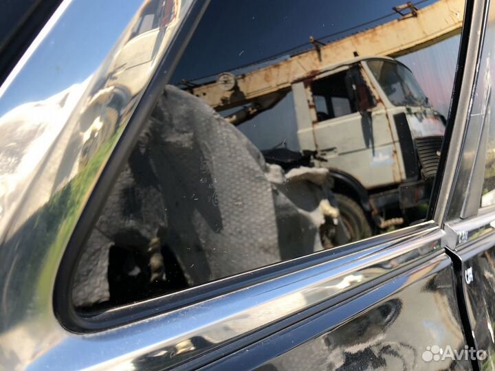 Mazda CX-9 Форточка задняя правая